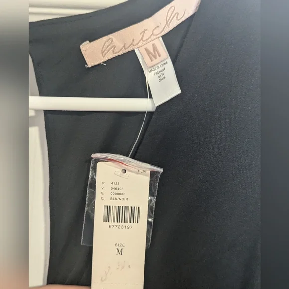 Hutch Black Long Sleeve Smocked Waist Wide Leg Romper NWT Size M - Picture 3 of 4